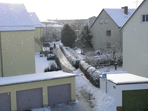 es schneit